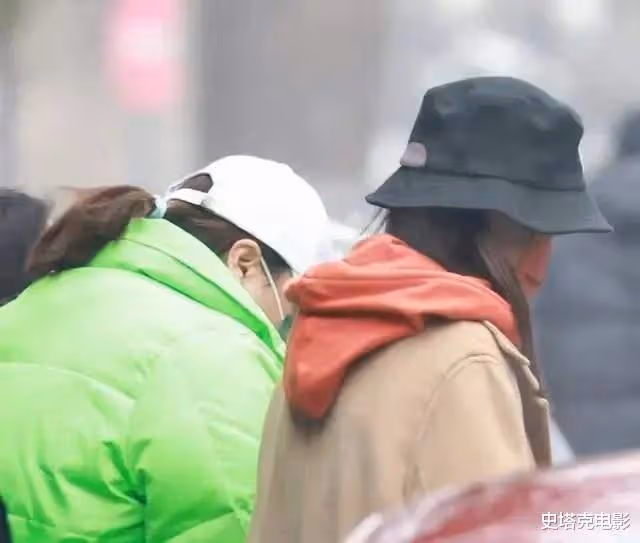 春晚彩排:劉濤大氣,趙麗穎可愛!而最大的贏家卻是這兩位女士