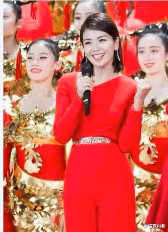 春晚彩排:劉濤大氣,趙麗穎可愛!而最大的贏家卻是這兩位女士