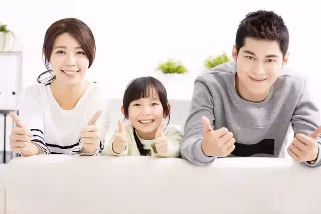 婆婆給小叔子帶孩子,摔倒癱瘓之後,全家決定讓我辭職伺候她