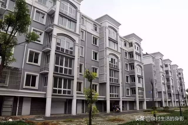 為幫兒子還債,老人將兩套房屋出租,無處可居時撬鎖搬進女兒家