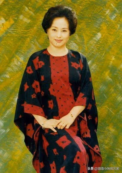 著名歌唱家朱明瑛：對兒子催婚又逼婚，最終結果怎麼樣了？