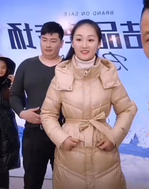 陳亞男公開道歉後，大衣哥懶理風波忙會客，要求兒媳半年不直播