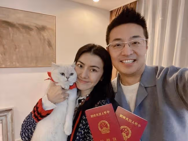 39歲台灣女星閃婚嫁上海富商!婚後定居內地,備受寵愛盼早日當媽