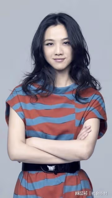 女演員在片場假戲真做,導演急忙喊停,結果阻止不了她!