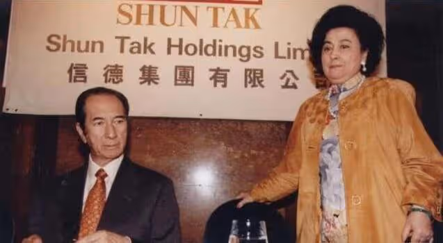 兒子得知生父是舅舅以後,不難過反而很開心,因為舅舅是千億富豪