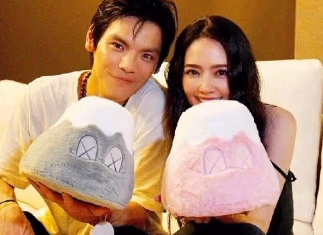 向佐秀起了恩愛,郭碧婷肚子微微隆起