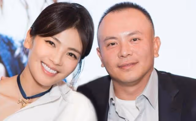劉濤當場被「公主抱」,誰注意到他手部的動作?太暴露人品了