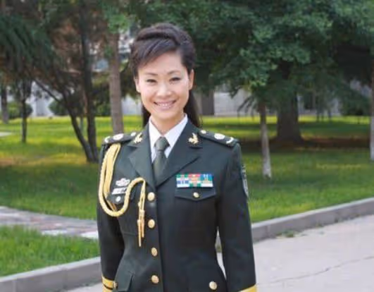 曾是中國最美女歌手,34歲離婚享正師級待遇,最終卻嫁給醜男!