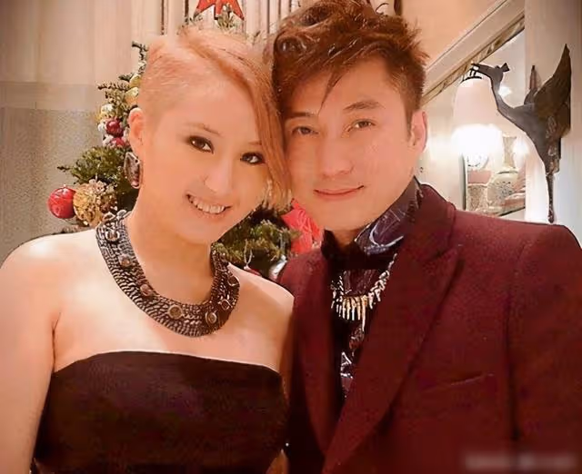 4位被富婆玩完就丟的男星,有人50多也不閒著,網友:軟飯難吃