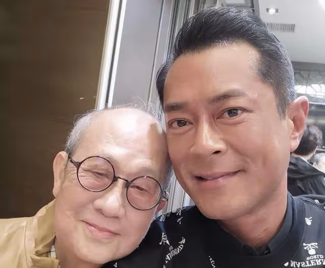 一路走好！香港著名配音演員今日出殯火化，恩師手寫千字長文悼念