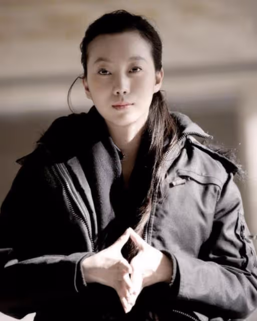 她本是《絲路》主角,卻意外摔成高位截癱,張藝謀:為開幕式奉獻