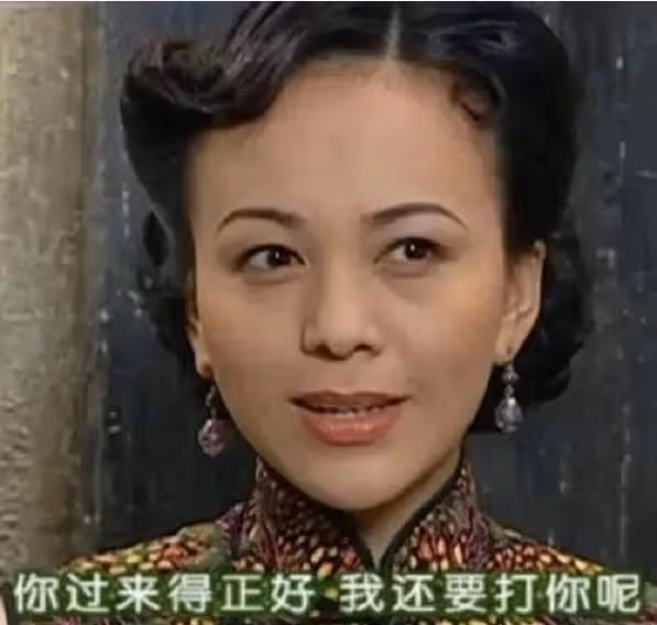51歲王琳沉迷跳探戈,長腿纖腰似年輕姑娘,肌膚雪白女人味十足
