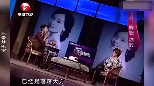 李小冉當年有多美?皮膚白到發光堪稱合照殺手,連周迅陳數都羨慕