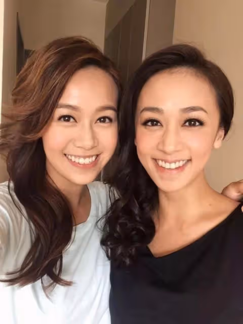 33歲黃心穎家中慶生,因醜聞僅家人到場,兩姐姐長相精緻堪比明星