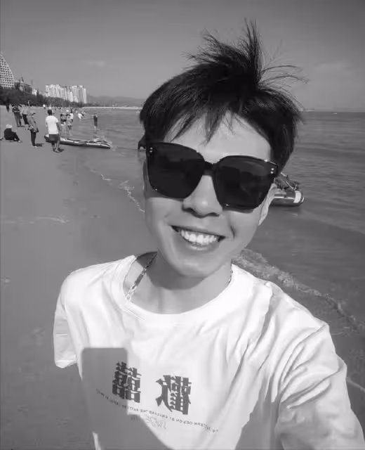 尋親網紅自殺身亡細節曝光,跳海前吞服幾十片藥,舅媽幫操持後事