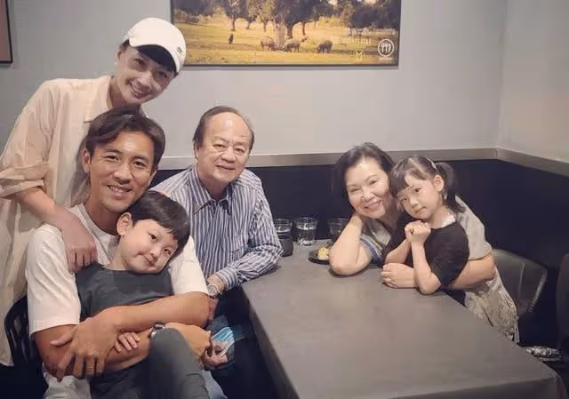 TVB新晉視帝受邀到內地拍劇，薪酬高達600萬，努力為子女賺學費