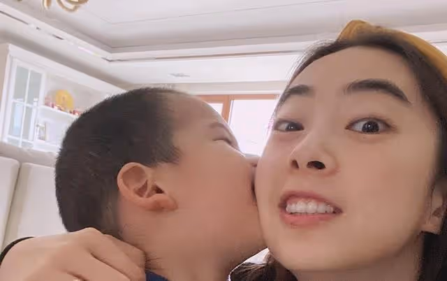 「羽壇女神」王適嫻:17歲就決定與諶龍私定終身,為愛情主動求婚