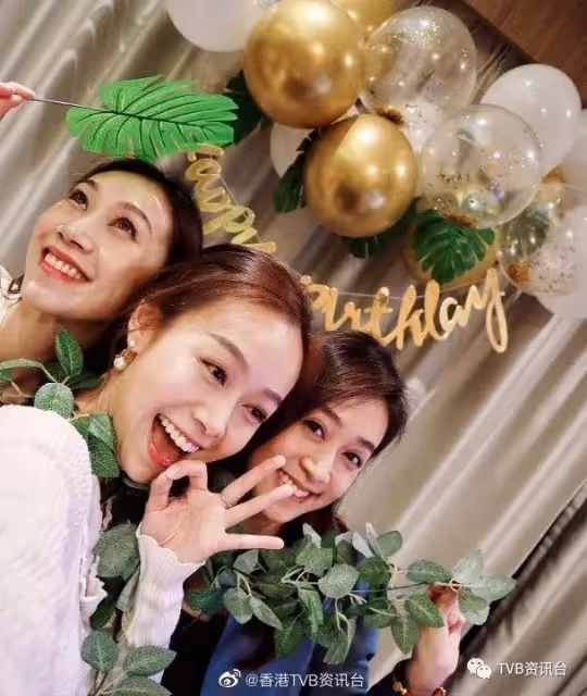 最新圖片︱黃心穎生日真身蒲頭 清減唔少終於識笑