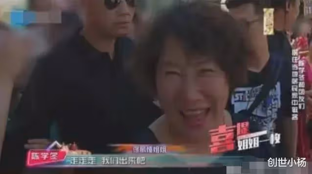 有種「不公平」叫佟麗婭和姐姐,一個美若天仙,一個不如路人