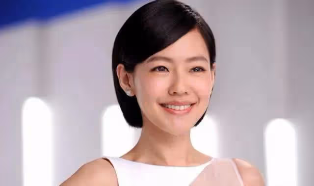 2013年,小S夫婦捲入「胖達人麵包欺詐案」,最終全身而退