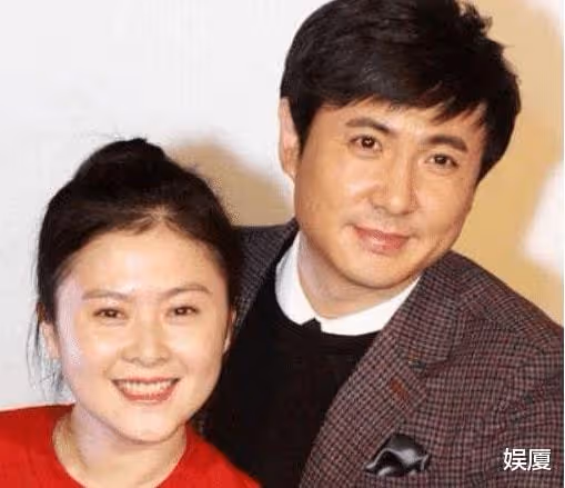 自從沈騰成為影帝後,妻子微博下多了10000句髒話:趕緊離婚吧!