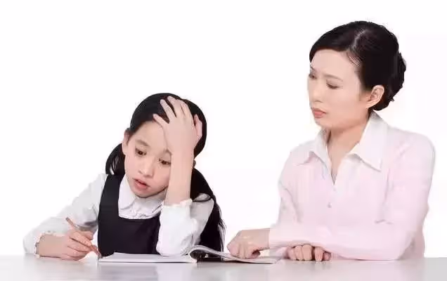 「我好累,可以睡覺了」孩子過度勞累在醫院離世,醫生:毫無求生慾望