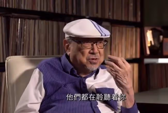 97歲樂壇教父突發中風,乾兒子陪同入院搶救,半年前才退休