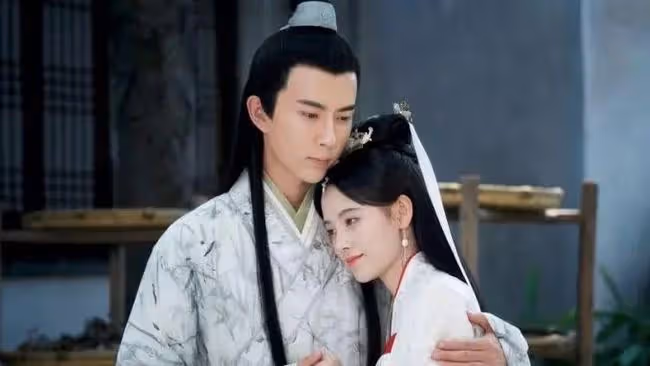 熒幕cp莫亂湊!陳鈺琪李易峰「兩木相望」,熱巴一連五劇都無cp感