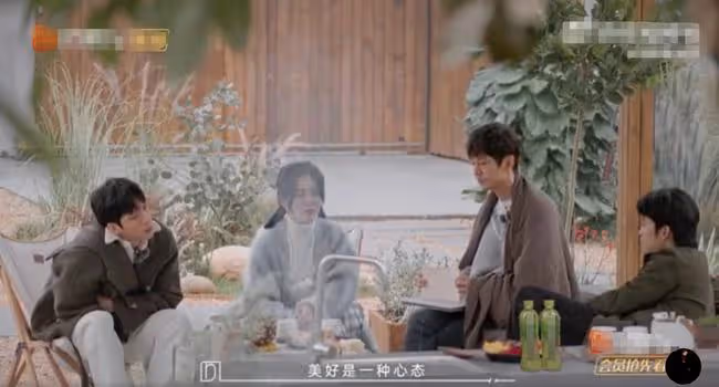 謝娜自曝曾陷抑鬱!生下二胎後為小事就想哭,何炅心疼到紅了眼眶