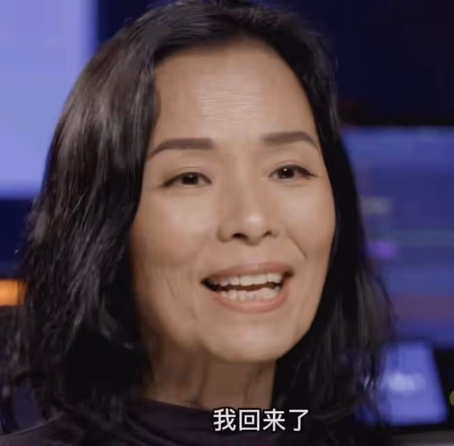 韋唯隱退8年復出！與張學友等巨星為冬奧獻唱，身材纖細狀態佳