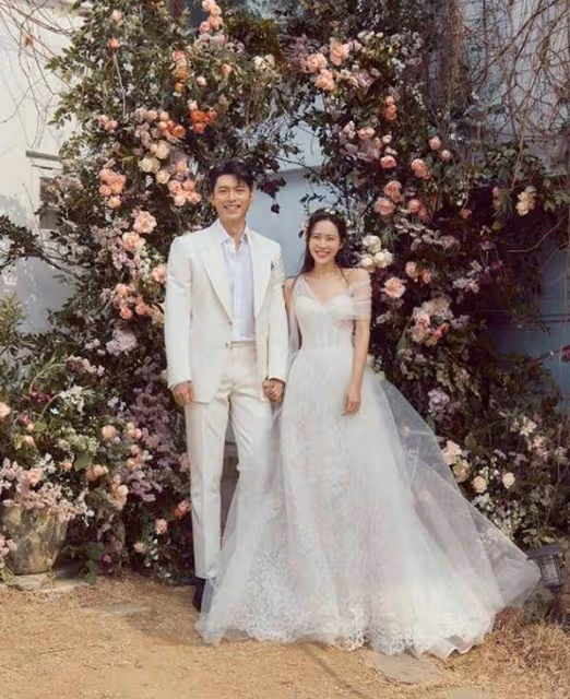 宋仲基參加玄彬的婚禮? 李秉憲也到場, 宋慧喬前任們為何惺惺相惜?