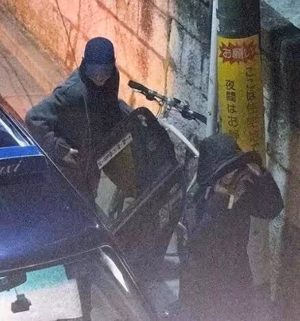 宋仲基參加玄彬的婚禮? 李秉憲也到場, 宋慧喬前任們為何惺惺相惜?