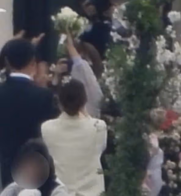 孔孝真接到孫藝珍捧花後宣布戀情:與小10歲男友還沒有結婚計劃