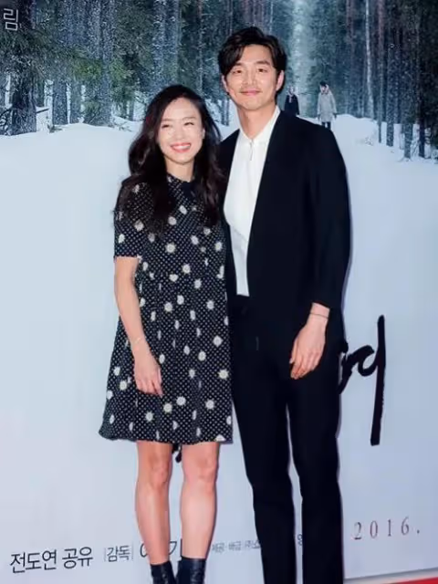 與孔劉李政宰大尺度激情戲,相貌平平卻被封性感女神,她是誰?