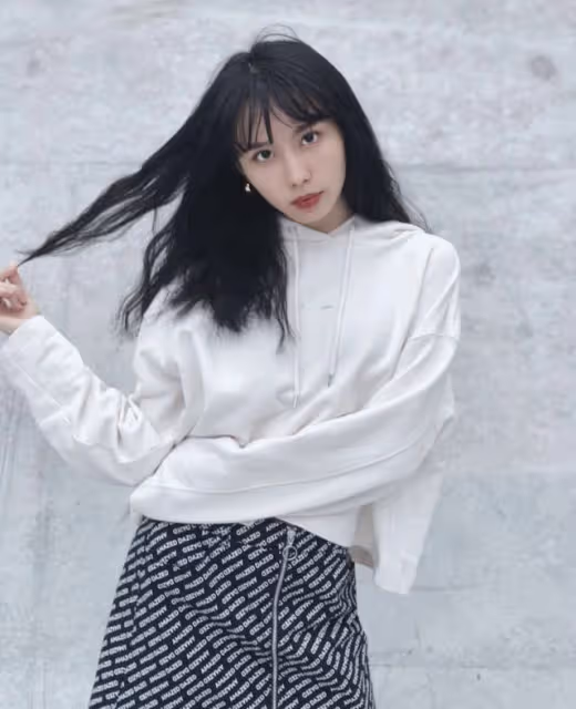 21歲女星愚人節認愛歌手男友！凌晨髮長文，曾獲好聲音全國季軍