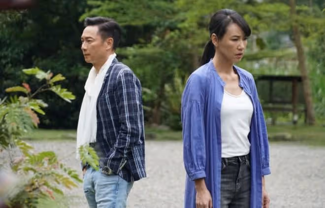 女星自曝曾被男演員無理觸碰!會突然抓她脖子,勸說後仍持續冒犯
