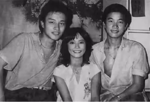 甘當小三多年！原配主動讓位「如願嫁大30歲名導」　婚後卻雙雙出軌「丈夫走後」55歲再嫁千億豪門