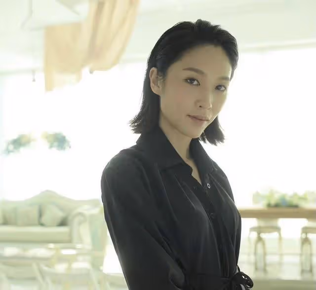 突發!又一香港知名女星宣告確診,已緊急停工開始隔離