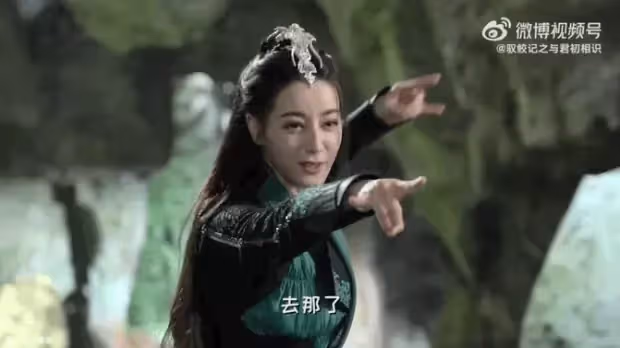 《與君》收官,任嘉倫自曝常被熱巴的微信吵醒,原因笑掉大牙