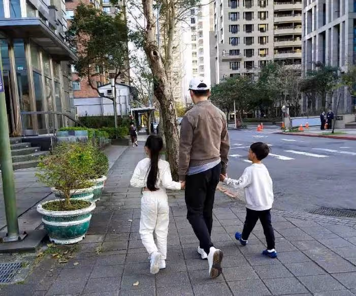 再婚反悔,大S疑拒絕在臺登記結婚,不會去韓國生活「不會繼續生育」,經過和具俊曄兩天相處:新婚夢碎