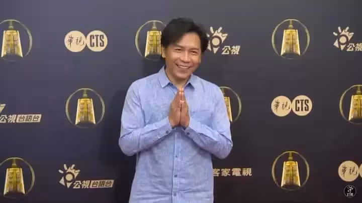 56歲許傑輝珍惜老婆不生小孩「樓頂變菜園」當城市農夫「自己種菜自己吃」自歎「不僅僅是為吃菜」:是一種慰藉也是一種修行