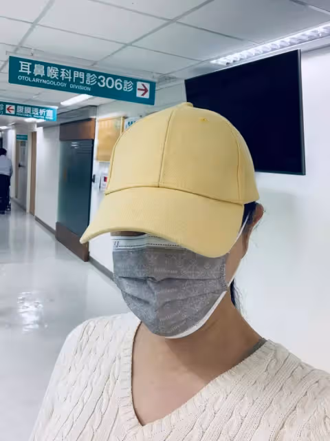 生病急奔回台!金鐘女星驚曝「針直接穿過喉嚨」無法吞嚥 就醫查出「10年舊疾釀禍」苦撐治療:還想工作