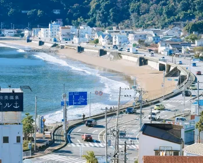 50歲後決定「解散家族」移居郊區，告別一家六口，不讓子女依賴，住溫泉別墅「每天醒來像小孩興奮」餘生過喜歡的生活!!