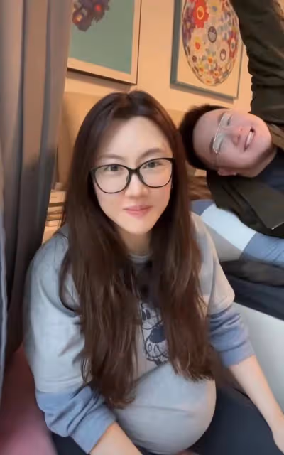 宋丹丹兒媳二胎生子！博谷抱兒子滿臉喜悅，巴圖公布方式很特別
