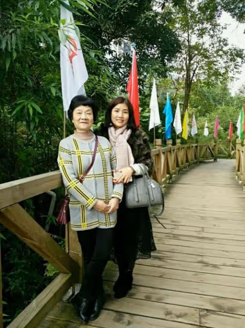 工資媽替你管，會給你發生活費的，兒媳直接離婚，婆家慘了