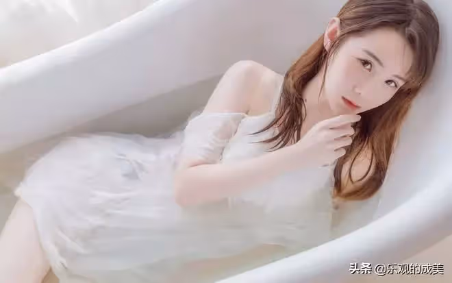 「今年帶孫子來過年。」婆婆不讓兒媳一起去，被孫子問：你是誰？