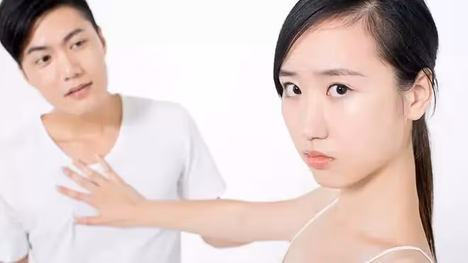 「有媽生沒媽養的貨色」婆婆一巴掌打醒兒媳，於是全家被打回原形