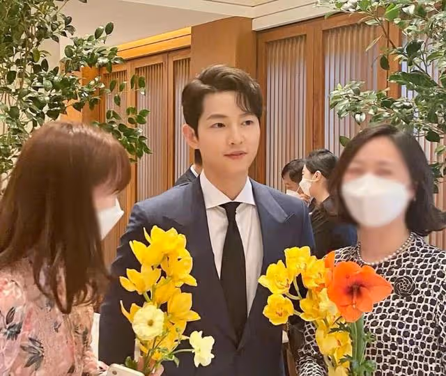 孫藝珍婚禮現複雜關係:玄彬情敵出席,閨蜜與新郎前女友形影不離