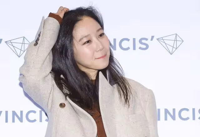 小九歲算什麼?小十歲,孔孝真姐姐照樣拿下