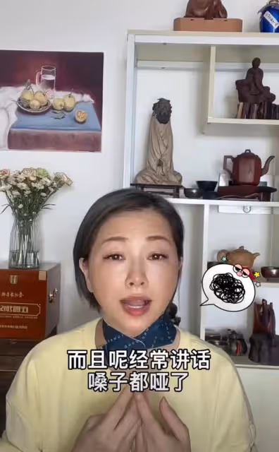 簡約！知名港星拍片教網友煲湯而使家中曝光，布置簡單但不失溫馨